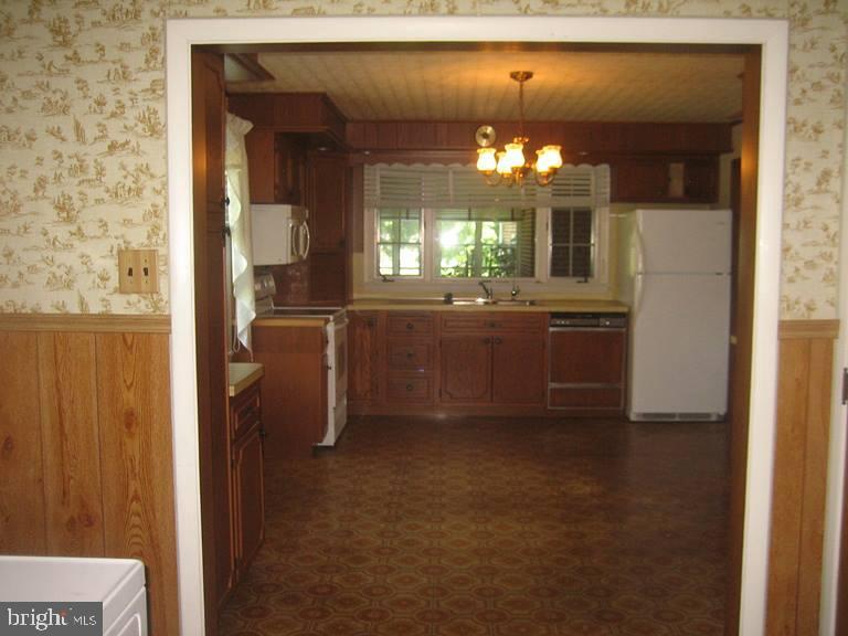 1252 Schaeffer Road Lebanon, PA 17042 - Photo 2 of 47 Gallery Image 2