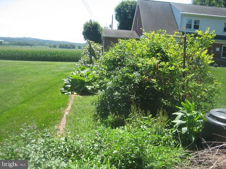 1252 Schaeffer Road Lebanon, PA 17042 - Photo 27 of 47 Gallery Image 27