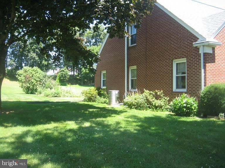 1252 Schaeffer Road Lebanon, PA 17042 - Photo 35 of 47 Gallery Image 35