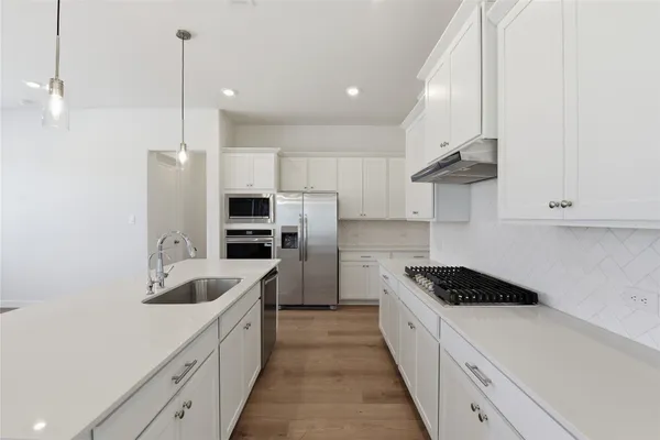 $2,800 | 3220 Loam Lane, Richmond, TX 77406