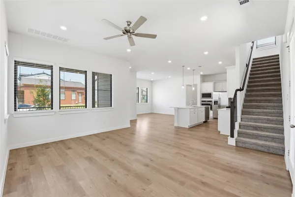 $2,800 | 3220 Loam Lane, Richmond, TX 77406