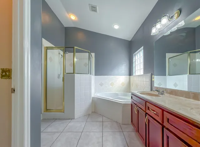 $2,000 | 3327 Dartmouth Drive, Tallahassee, FL 32317