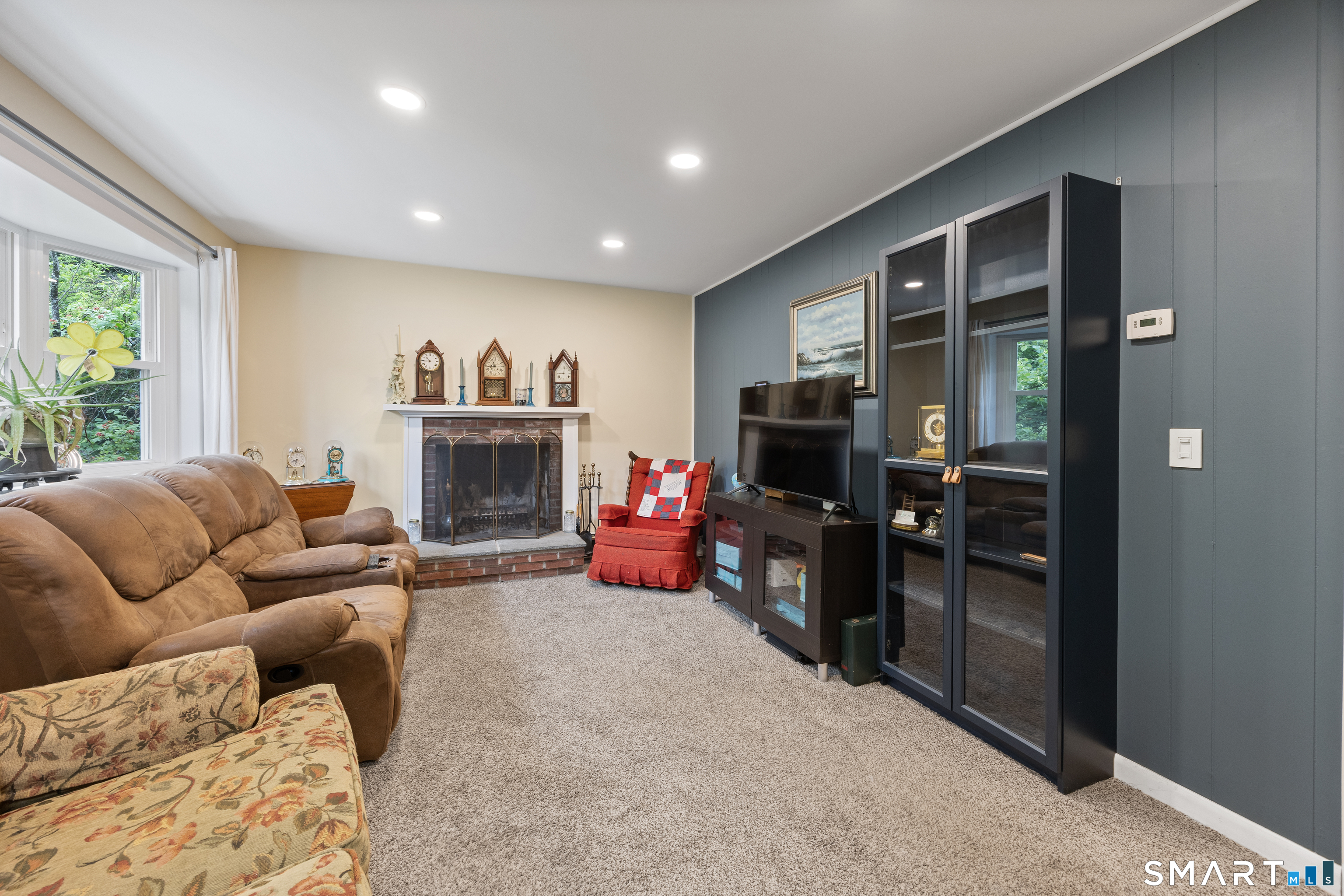 103 Coe Road Wolcott, CT 06716 - Photo 18 of 32