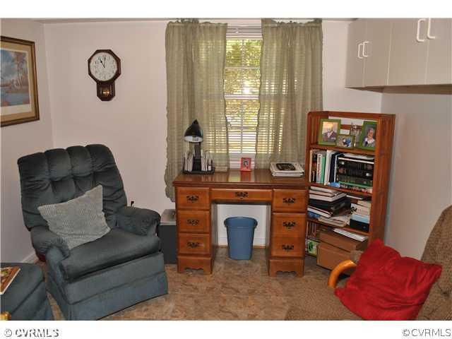 7009 Shawnee Road Richmond, VA 23225 - Photo 12 of 12 Studio/Study/Office