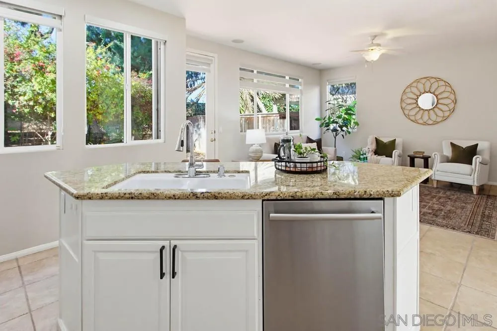 5423 Foxtail Loop Carlsbad, CA 92010 - Photo 15 of 67