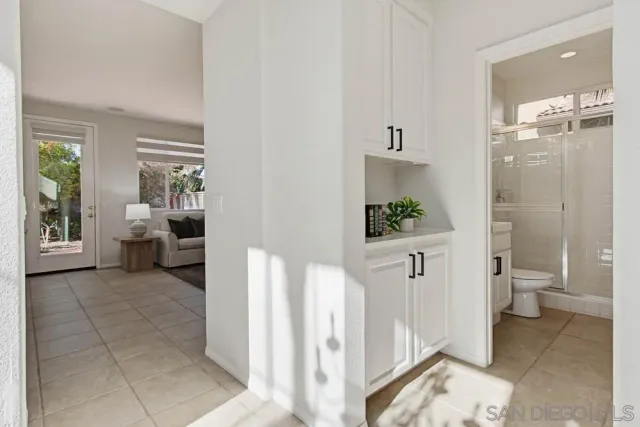 $1,489,000 | 5423 Foxtail Loop, Carlsbad, CA 92010