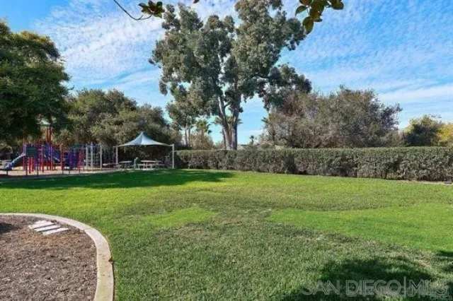 $1,489,000 | 5423 Foxtail Loop, Carlsbad, CA 92010