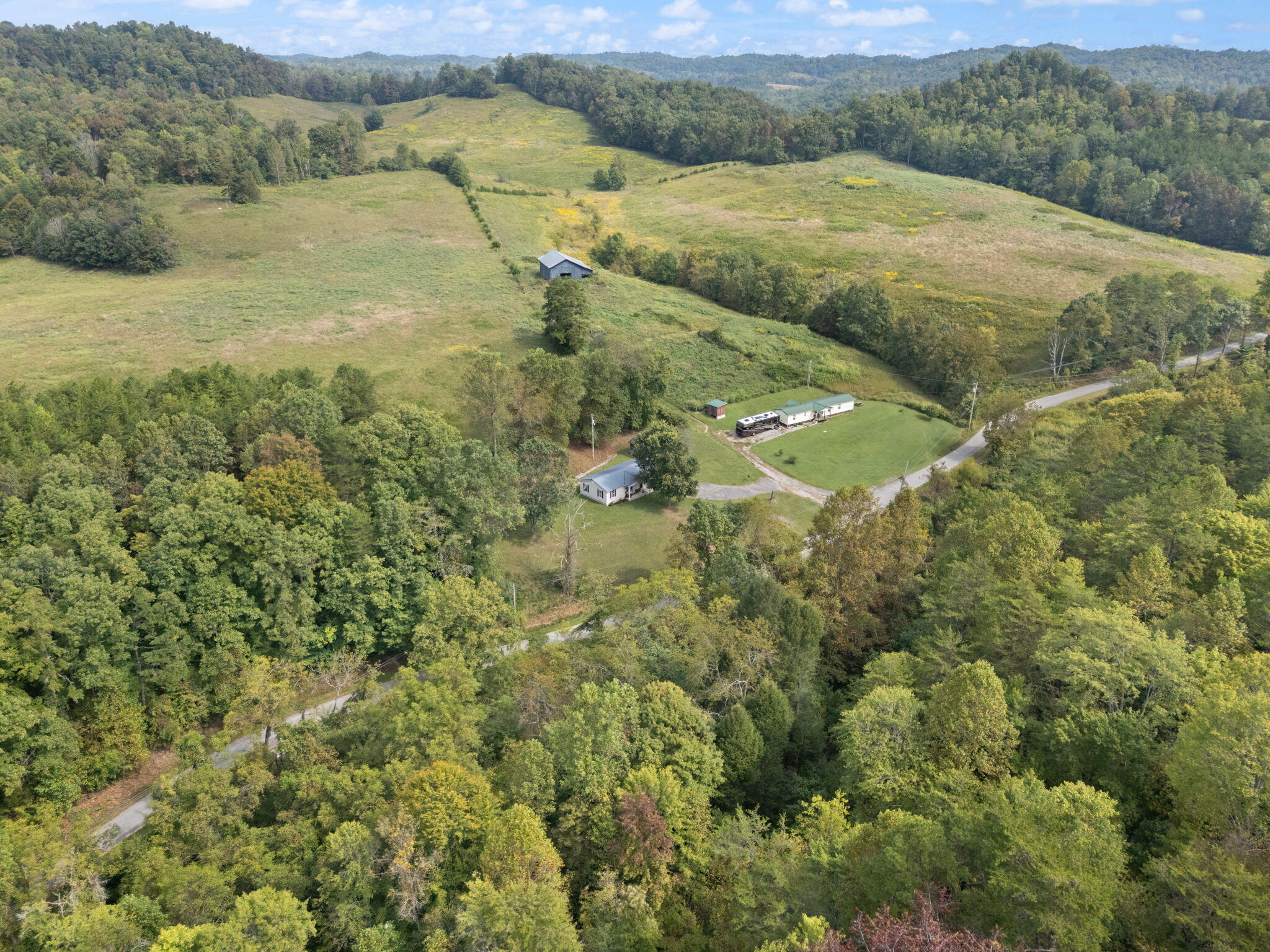 867 Chadwell Road Booneville, KY 41314 - Photo 49 of 58 51-web-or-mls-DJI_20250916114852_0138_D