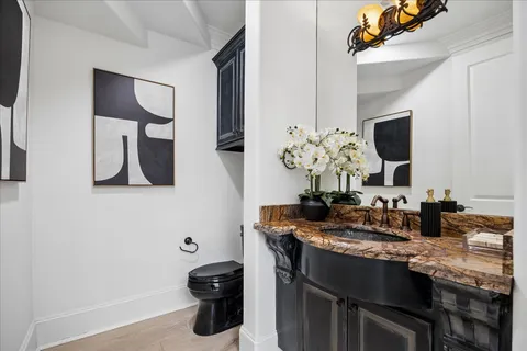 $1,999,990 | 4504 Holly Street, Bellaire, TX 77401
