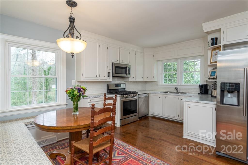304 West Old Post Road Cherryville, NC 28021 - Photo 12 of 30 Gallery Image 12