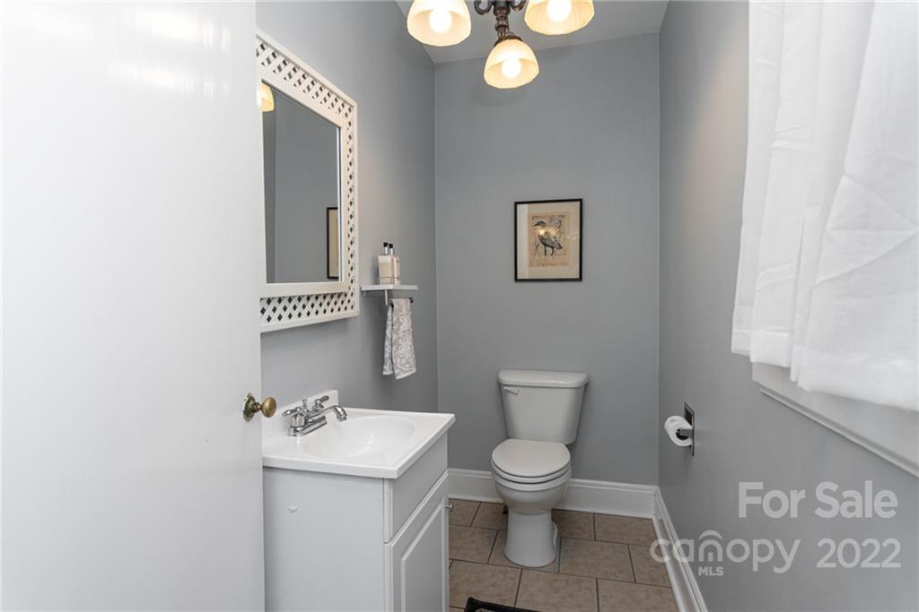 304 West Old Post Road Cherryville, NC 28021 - Photo 13 of 30 Gallery Image 13
