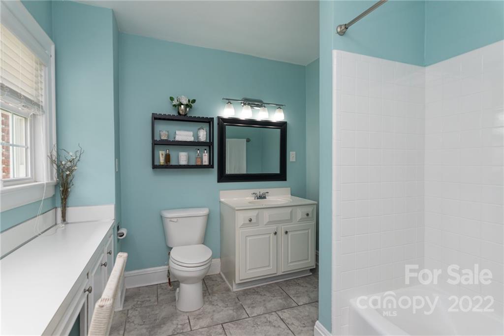 304 West Old Post Road Cherryville, NC 28021 - Photo 18 of 30 Gallery Image 18
