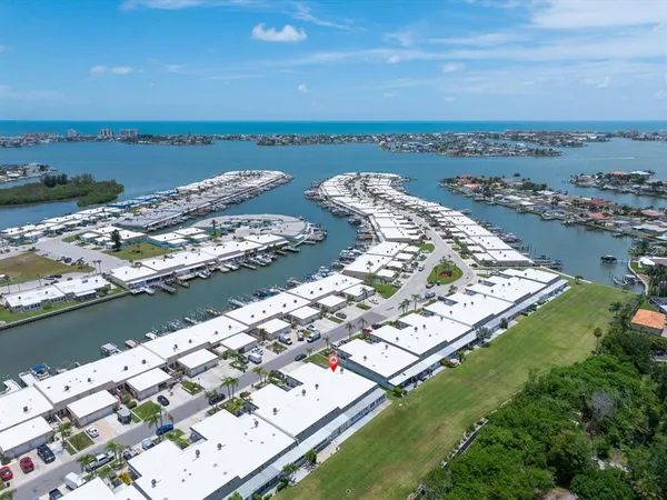 $425,000 | 295 Boca Ciega Point Boulevard North, St. Petersburg, FL 33708