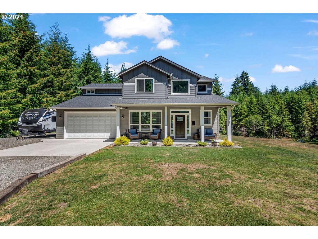983 Lookout Road Castle Rock, WA 98611 - Photo 1 of 31