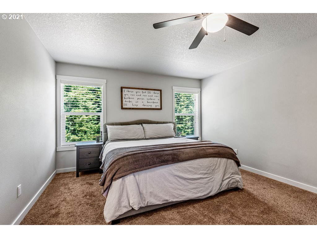 983 Lookout Road Castle Rock, WA 98611 - Photo 19 of 31