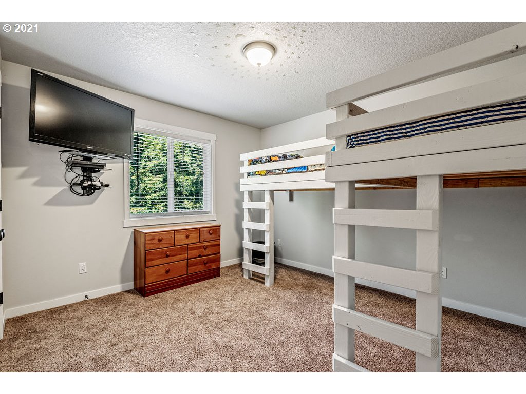 983 Lookout Road Castle Rock, WA 98611 - Photo 20 of 31
