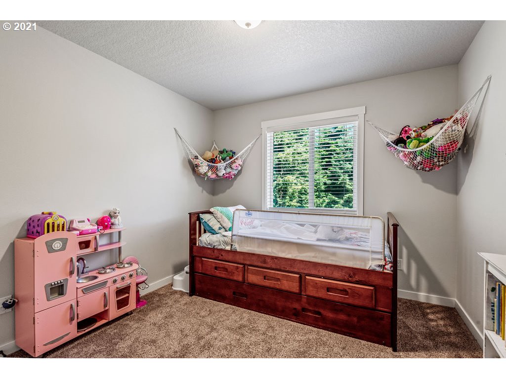 983 Lookout Road Castle Rock, WA 98611 - Photo 21 of 31