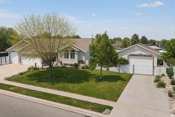 $889,000 | 3778 Mapleleaf Way, West Jordan, UT 84088