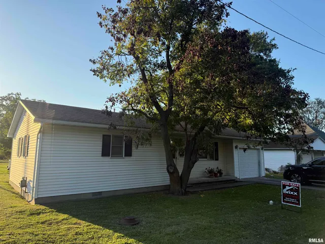 $64,500 | 515 Ninth Street, Carrollton, IL 62016