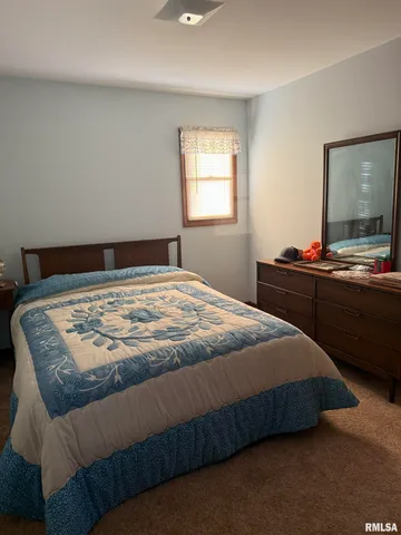 $64,500 | 515 Ninth Street, Carrollton, IL 62016