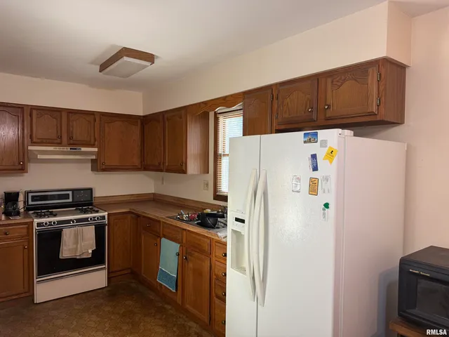 $64,500 | 515 Ninth Street, Carrollton, IL 62016