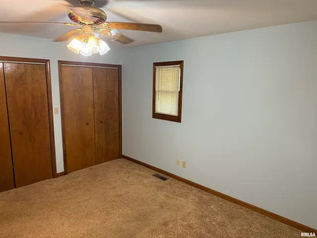 $64,500 | 515 Ninth Street, Carrollton, IL 62016