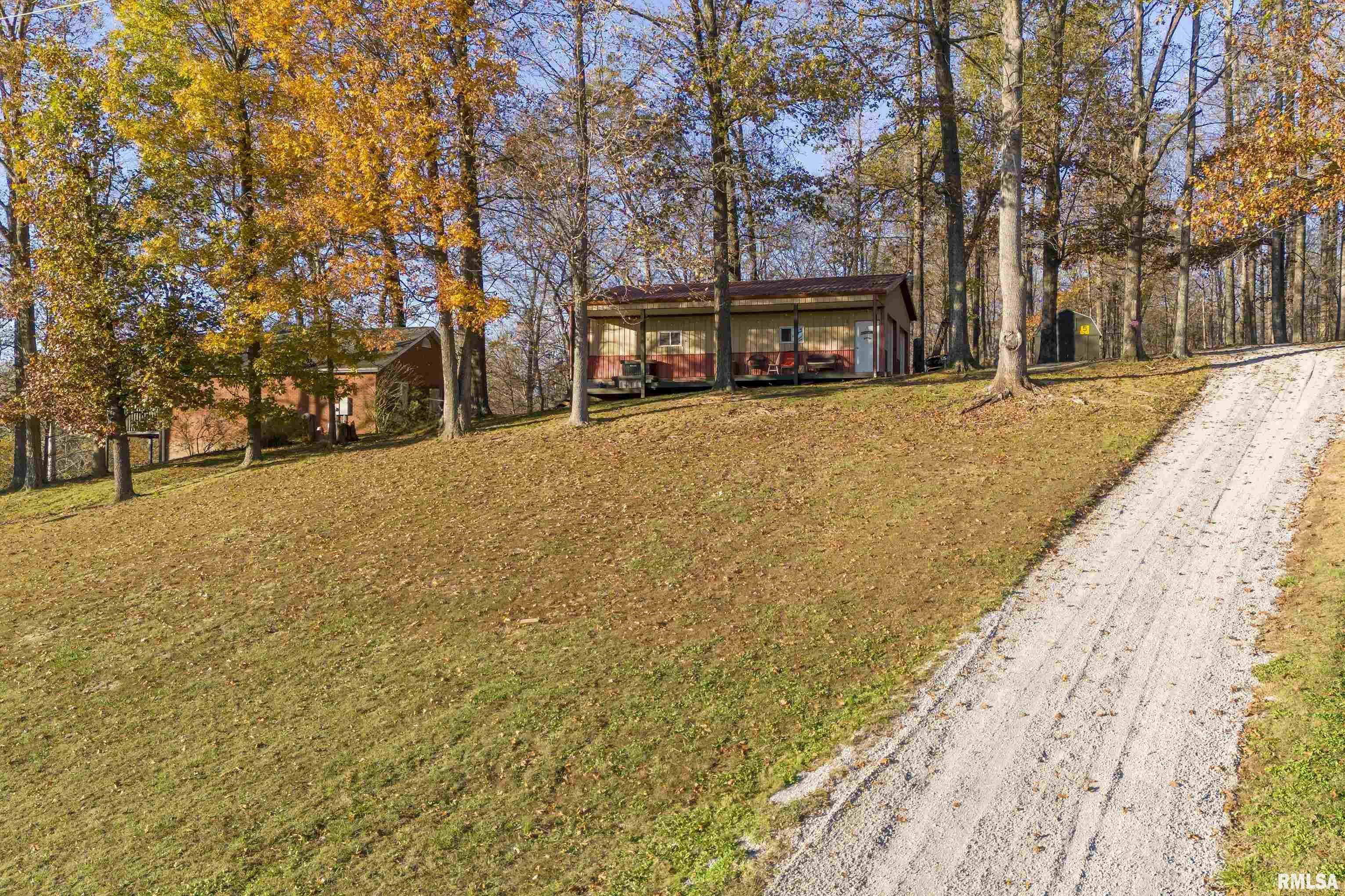 5292 Grassy Road Carbondale, IL 62902 - Photo 33 of 36 Gallery Image 33