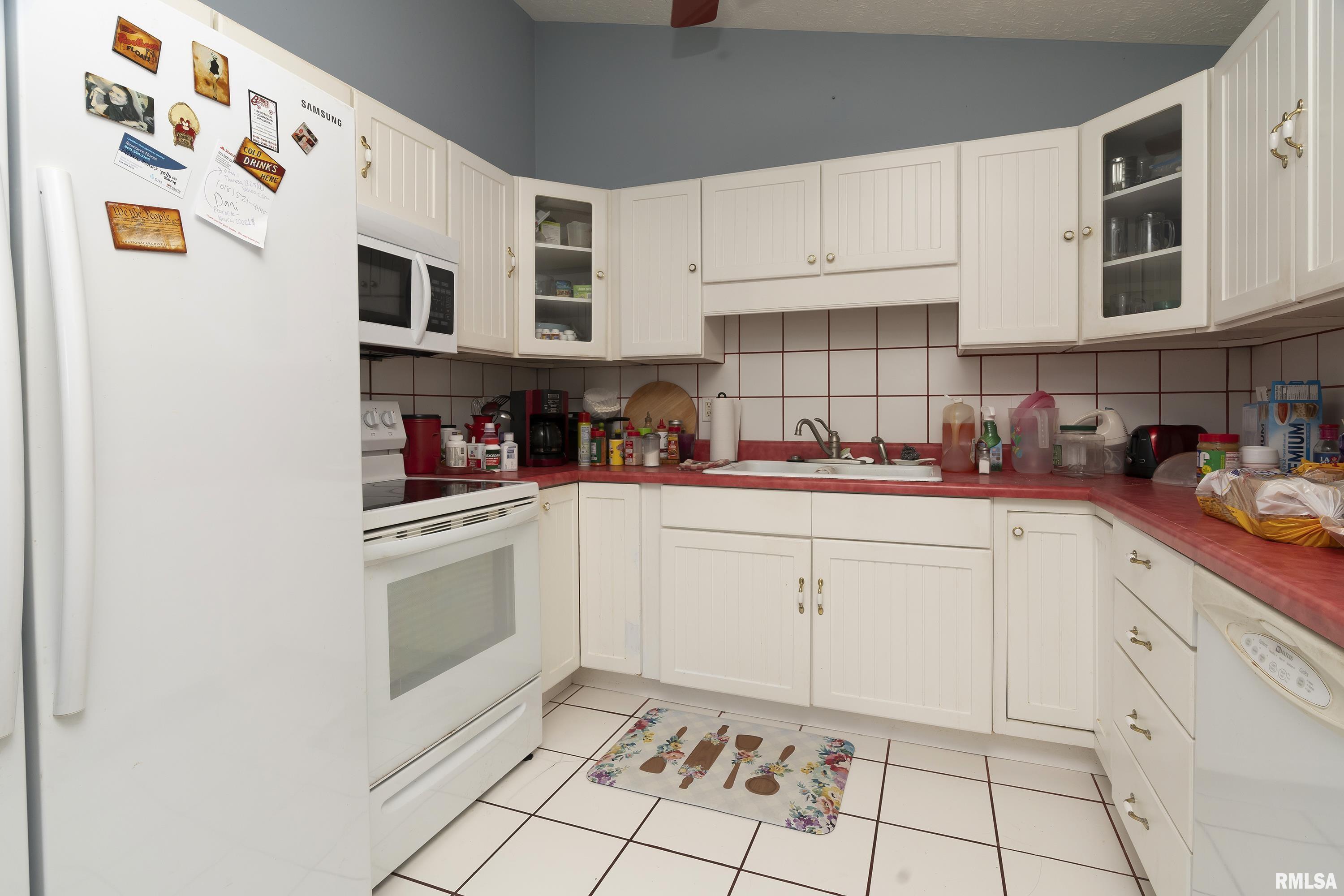 5292 Grassy Road Carbondale, IL 62902 - Photo 10 of 36 Gallery Image 10