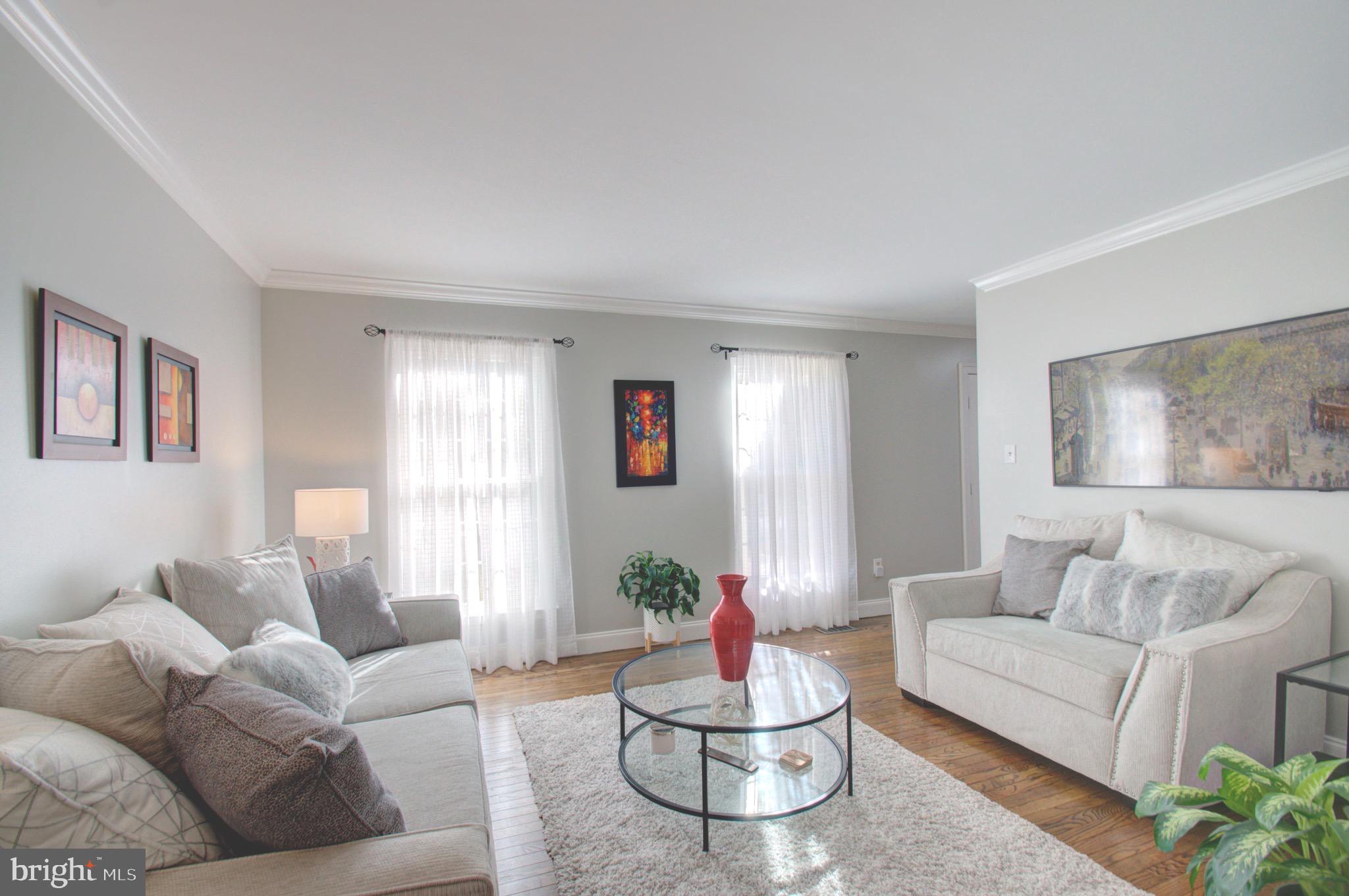 932 Windmill Lane Silver Spring, MD 20905 - Photo 3 of 40 Gallery Image 3