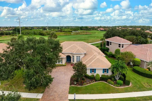 $1,075,000 | 225 Pesaro Drive, North Venice, FL 34275