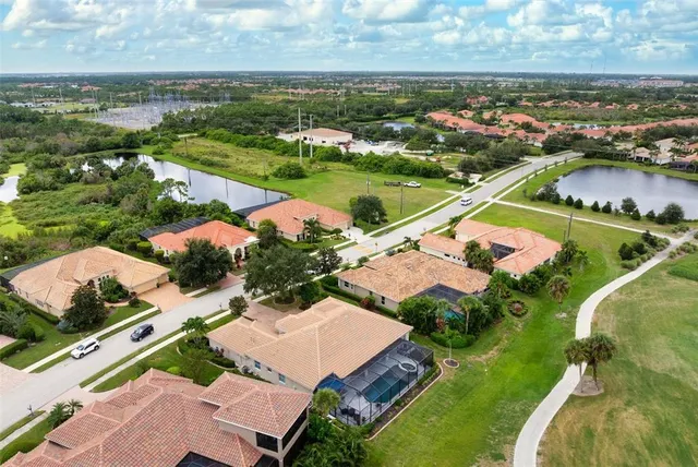 $1,075,000 | 225 Pesaro Drive, North Venice, FL 34275
