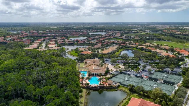 $1,075,000 | 225 Pesaro Drive, North Venice, FL 34275