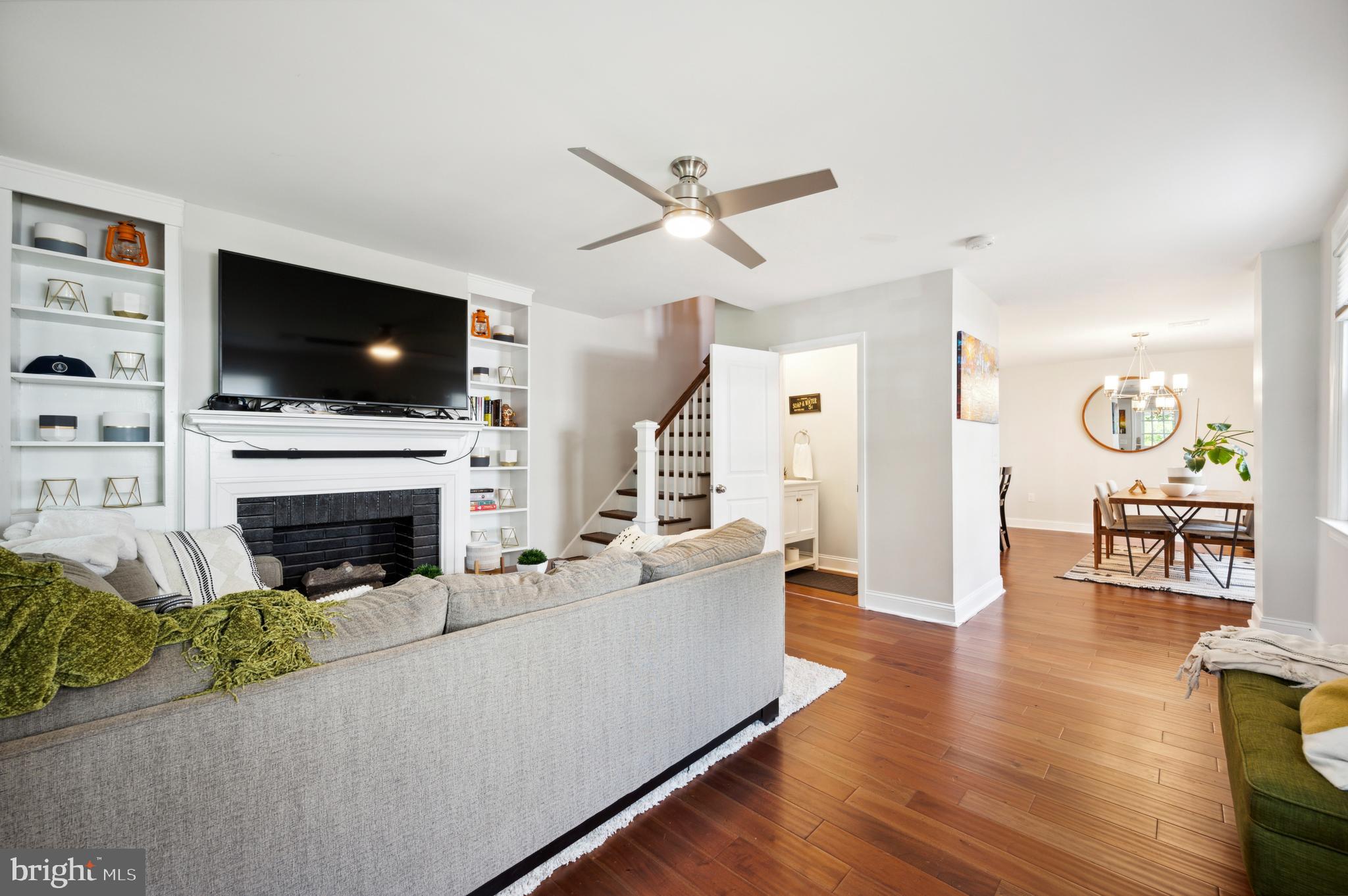 222 Henley Road Wynnewood, PA 19096 - Photo 2 of 25