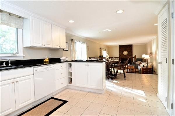 24 Cooke Road Plymouth, MA 02360 - Photo 6 of 26 Gallery Image 6