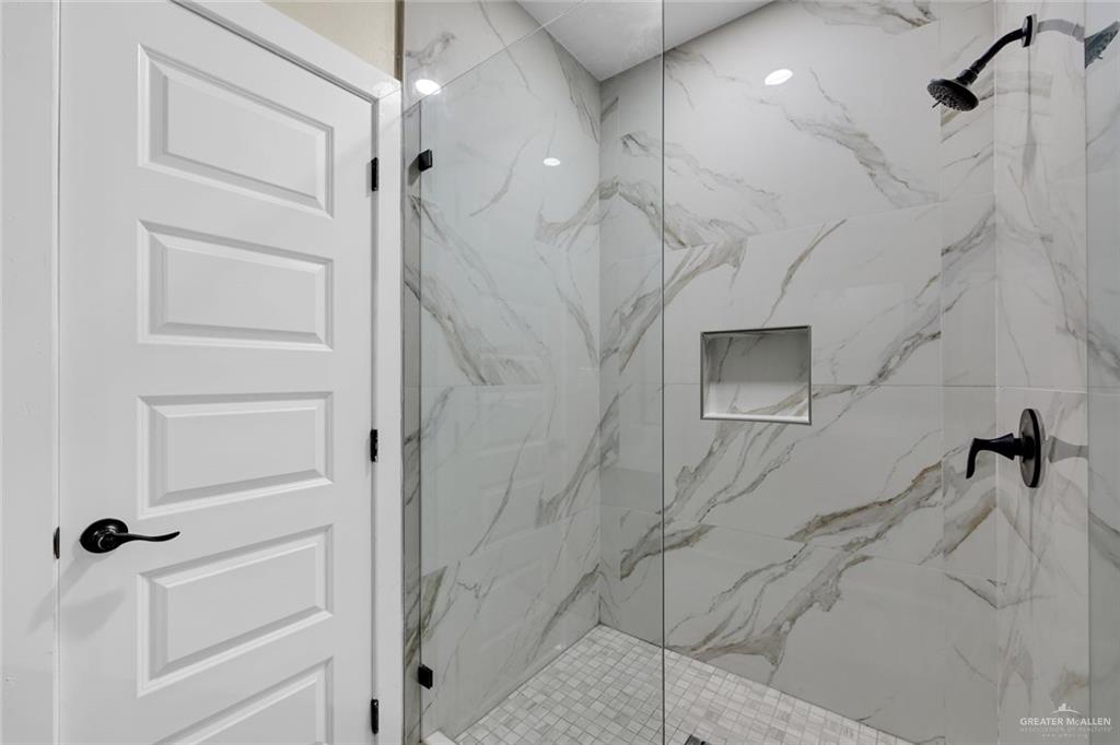 3098 Briggs Road, Unit 4 Weslaco, TX 78596 - Photo 15 of 23