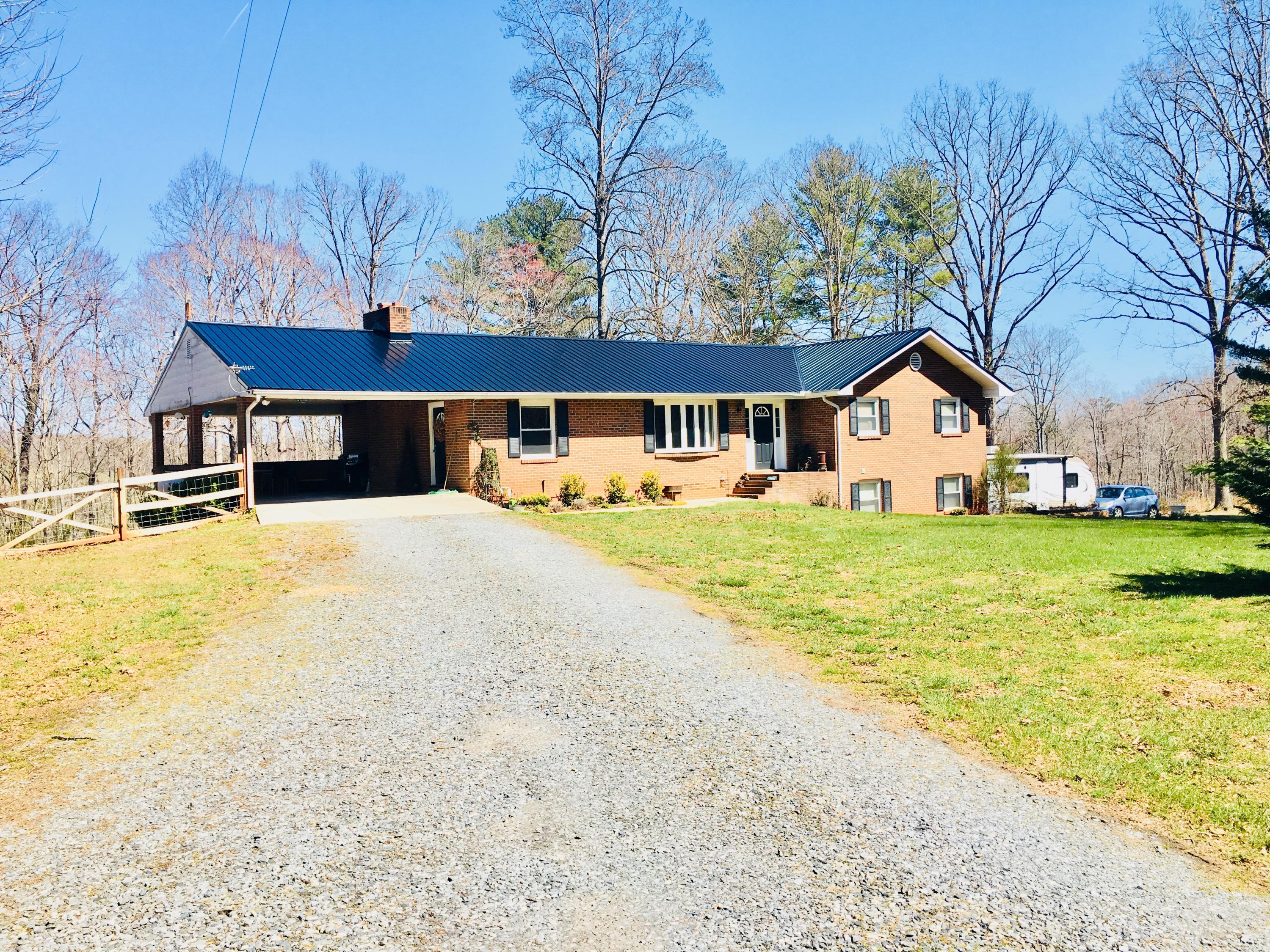 1456 Dundee Road Huddleston, VA 24104 - Photo 1 of 23 0E9C6E32-4EAE-46CC-AEA9-4DA12031C97B