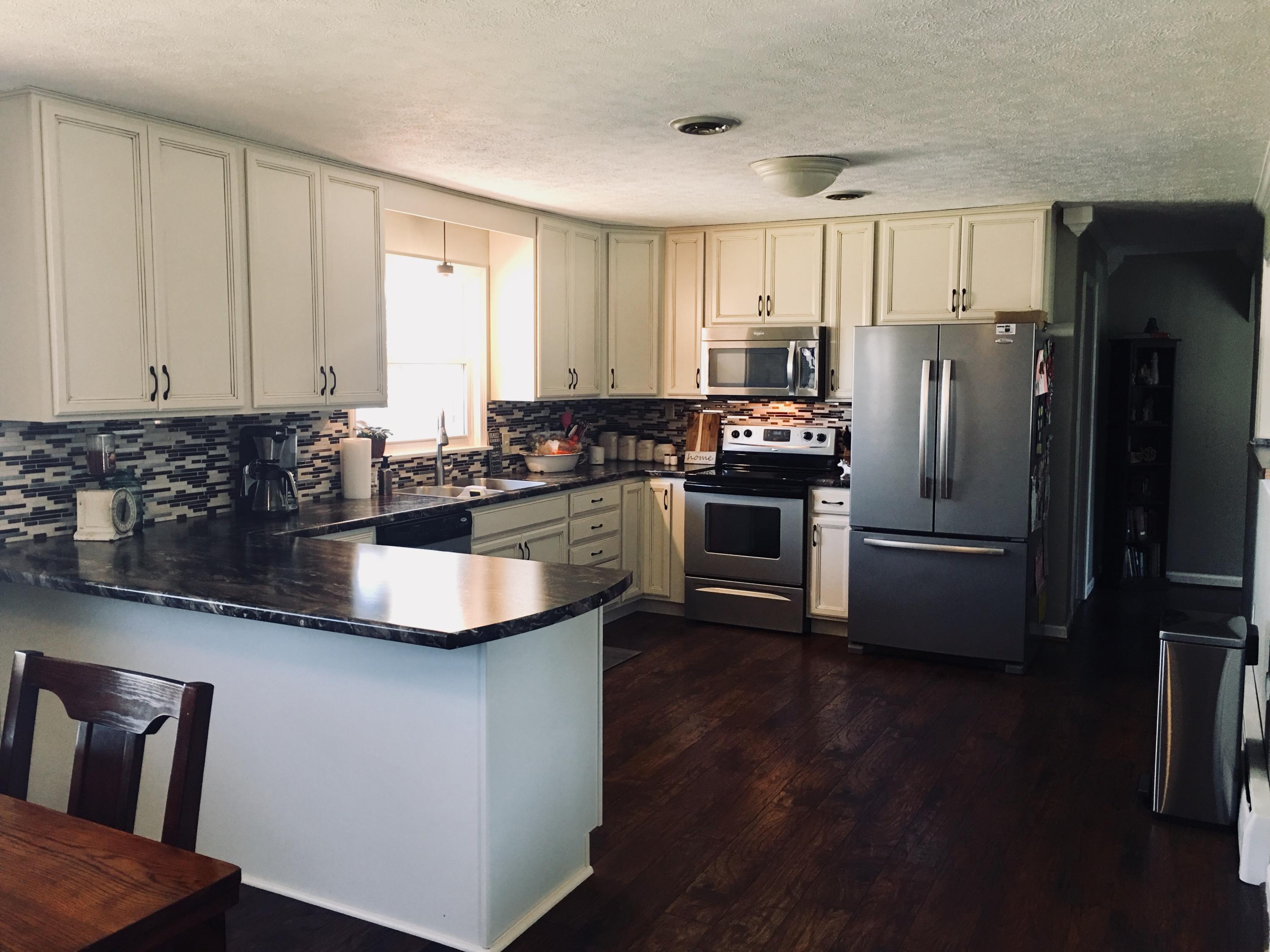 1456 Dundee Road Huddleston, VA 24104 - Photo 2 of 23 24B213E2-D8F5-45B3-B8A3-4107CA0B52AA