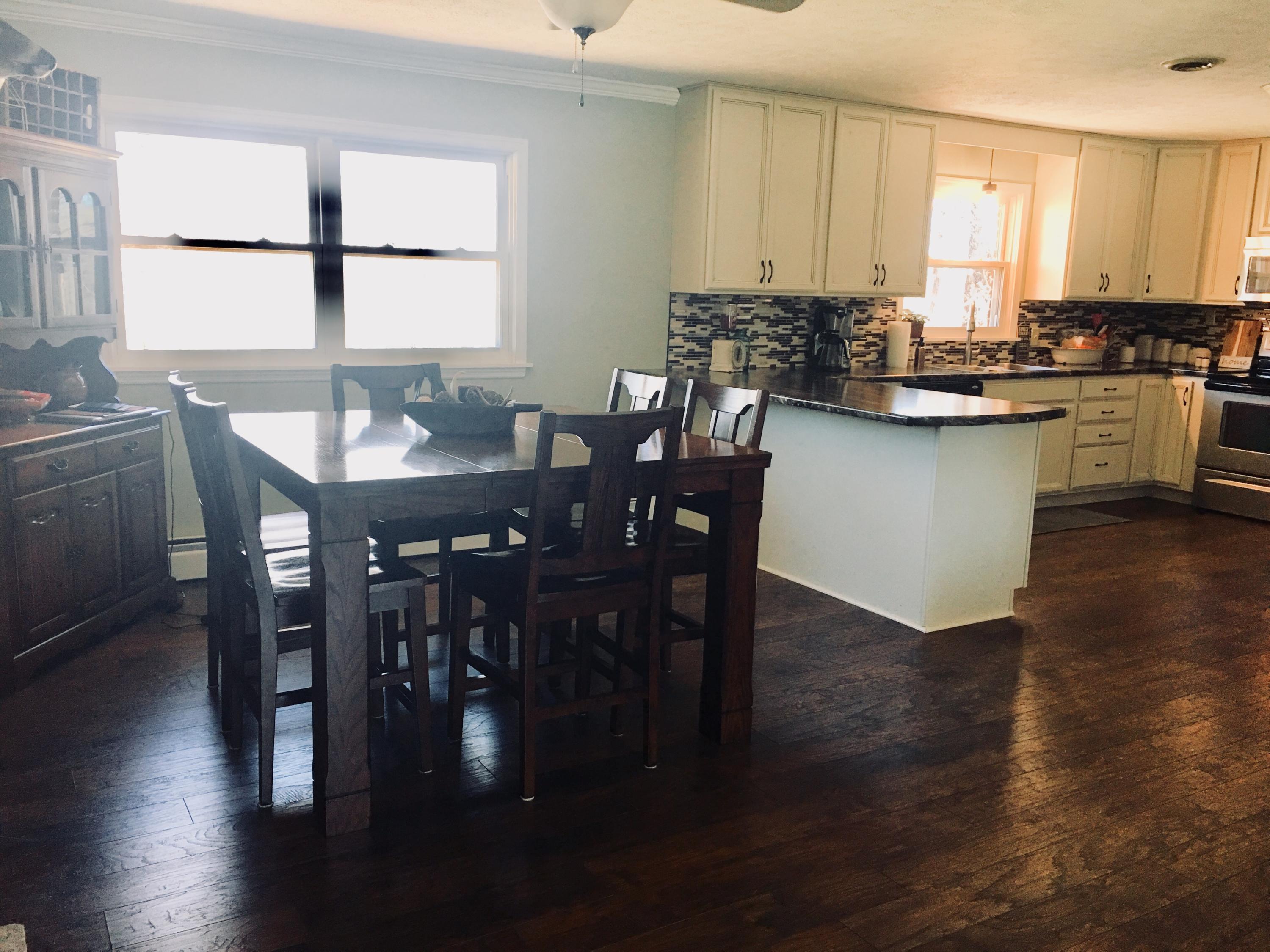 1456 Dundee Road Huddleston, VA 24104 - Photo 23 of 23 364233B5-BEDA-4EC9-AD66-6931B543F122