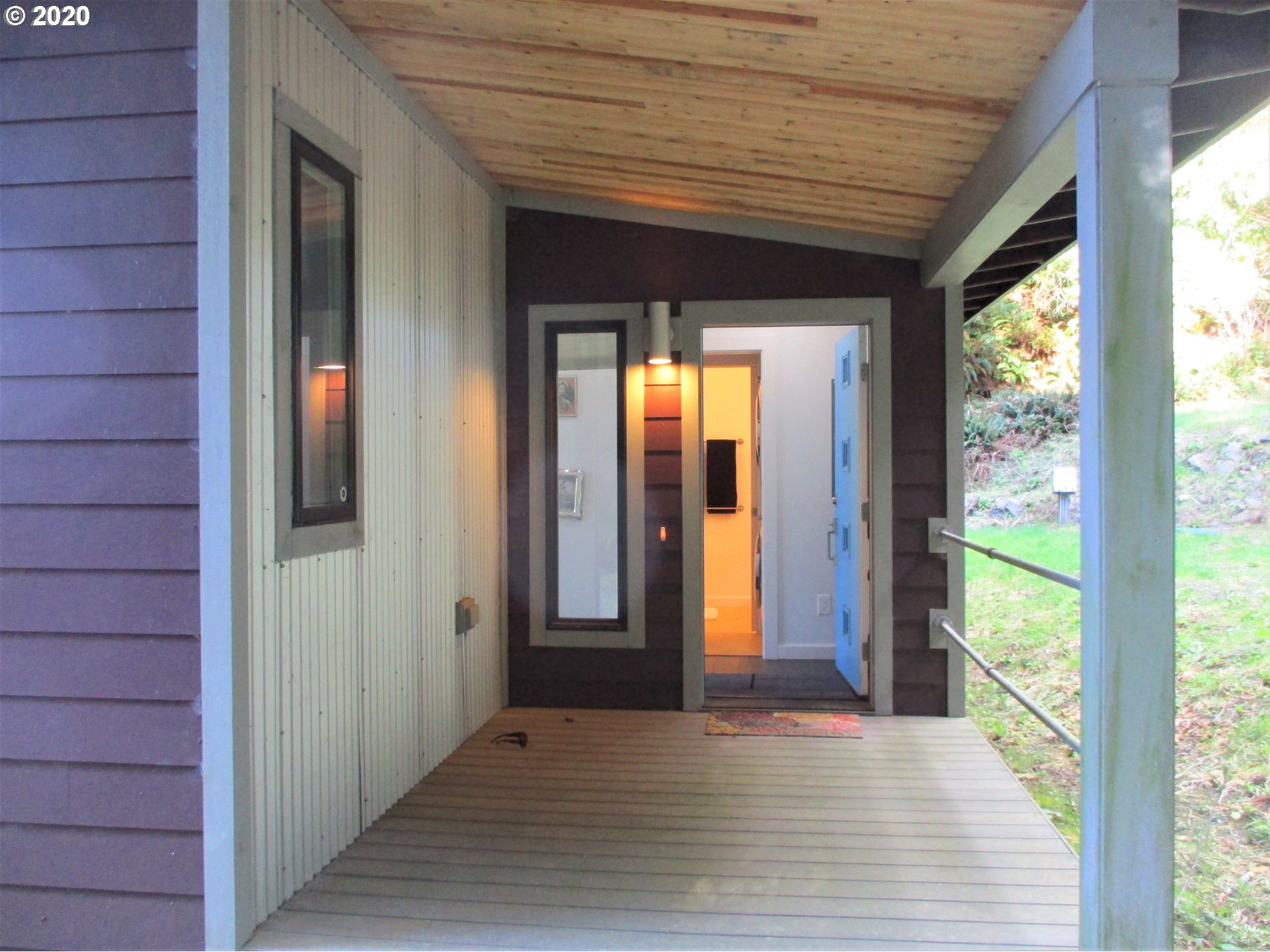 89128 Dahlin Road Florence, OR 97439 - Photo 2 of 30 Gallery Image 2