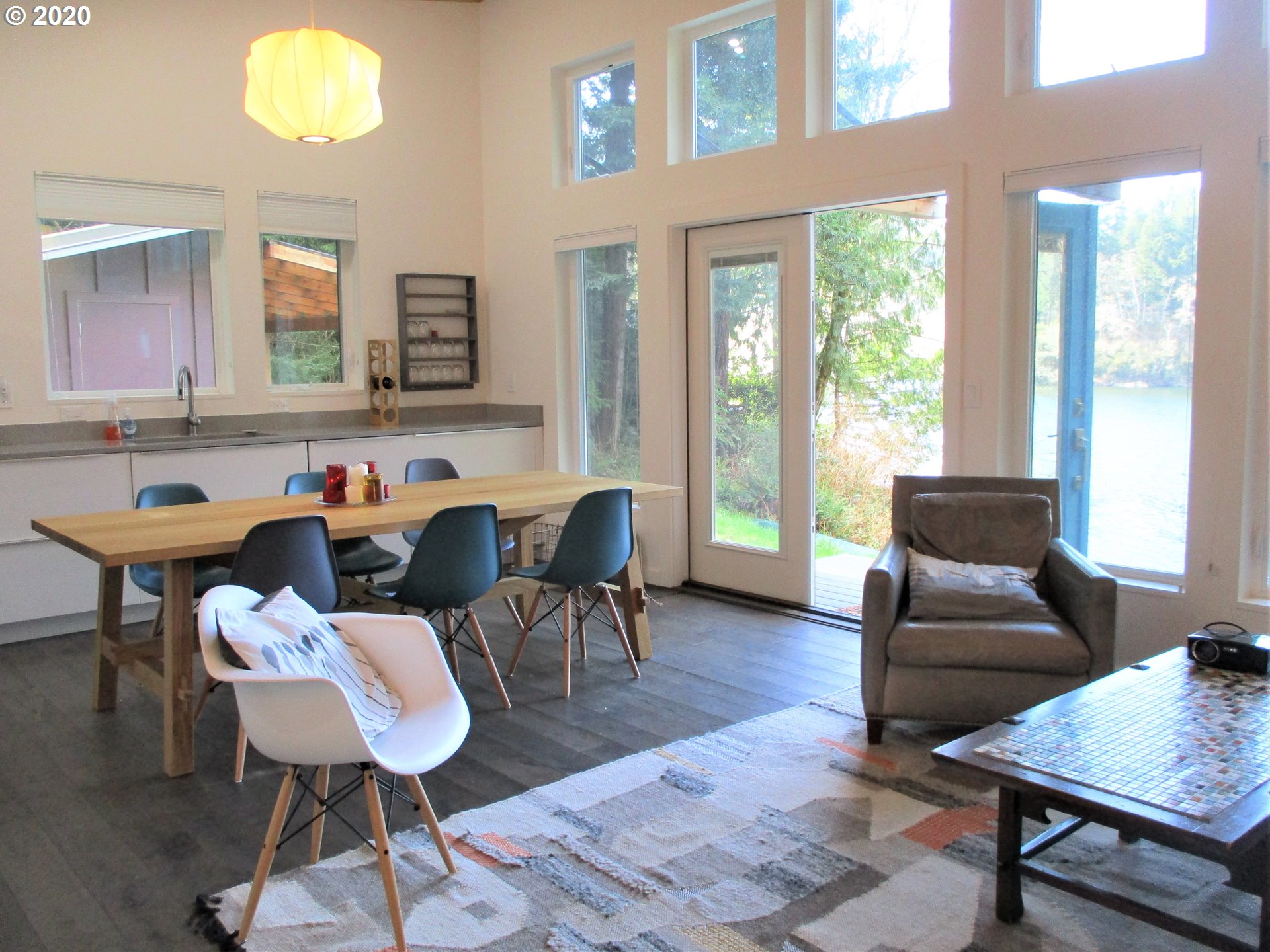 89128 Dahlin Road Florence, OR 97439 - Photo 9 of 30 Gallery Image 9