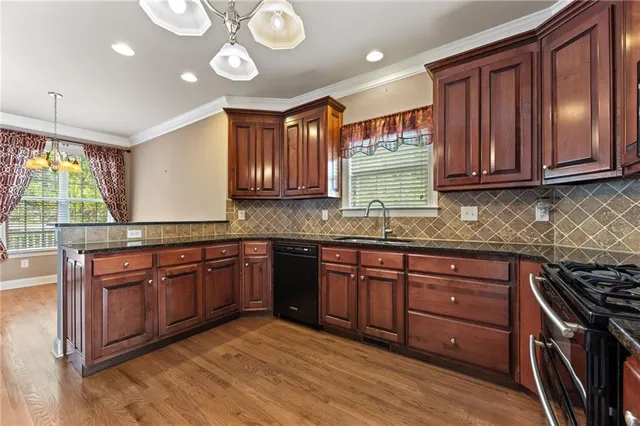 $575,000 | 711 Wilhaven Court, Loganville, GA 30052