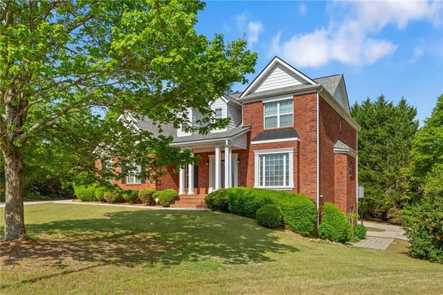 $575,000 | 711 Wilhaven Court, Loganville, GA 30052