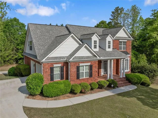 $575,000 | 711 Wilhaven Court, Loganville, GA 30052