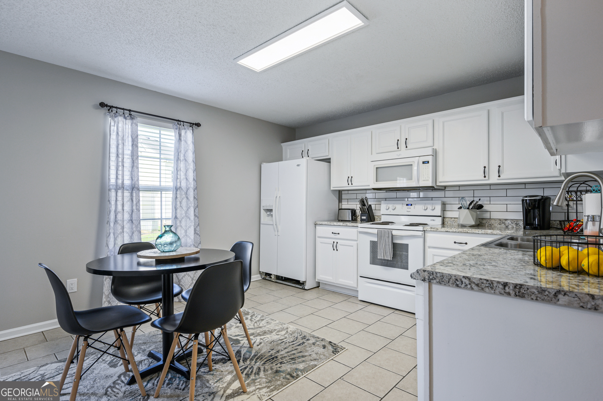 29 Middleton Court Cartersville, GA 30120 - Photo 2 of 27