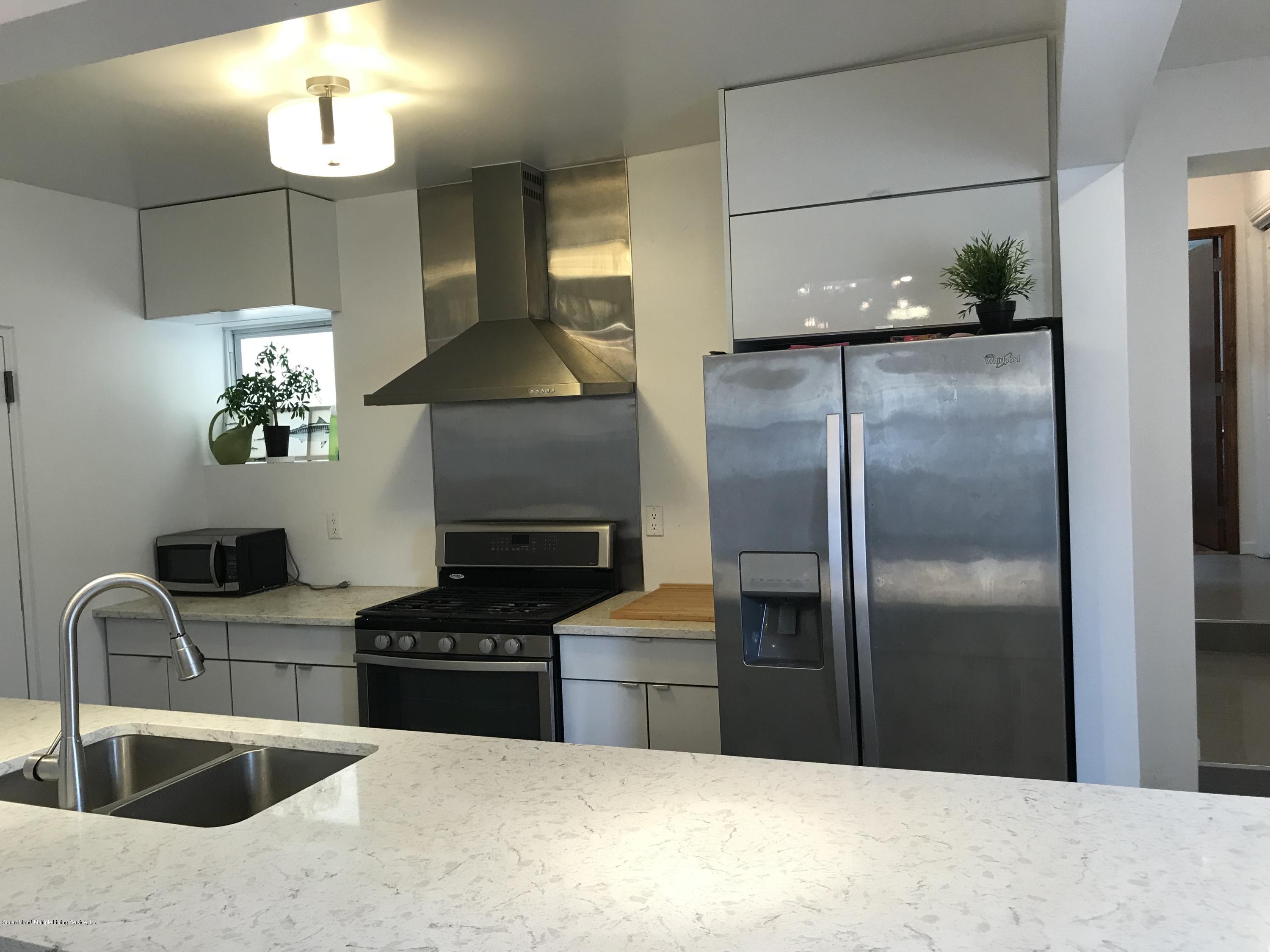 74 Eltinge Street Staten Island, NY 10304 - Photo 7 of 9 IMG_8877