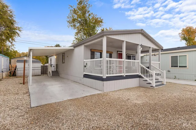 $167,000 | 208 East 44th Street, Garden City, ID 83714