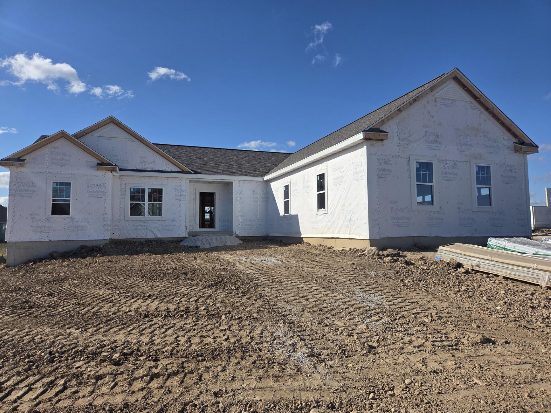 N118W14935 Mistletoe Road Germantown, WI 53022 - Photo 2 of 7 Siding & Stone Coming Soon!