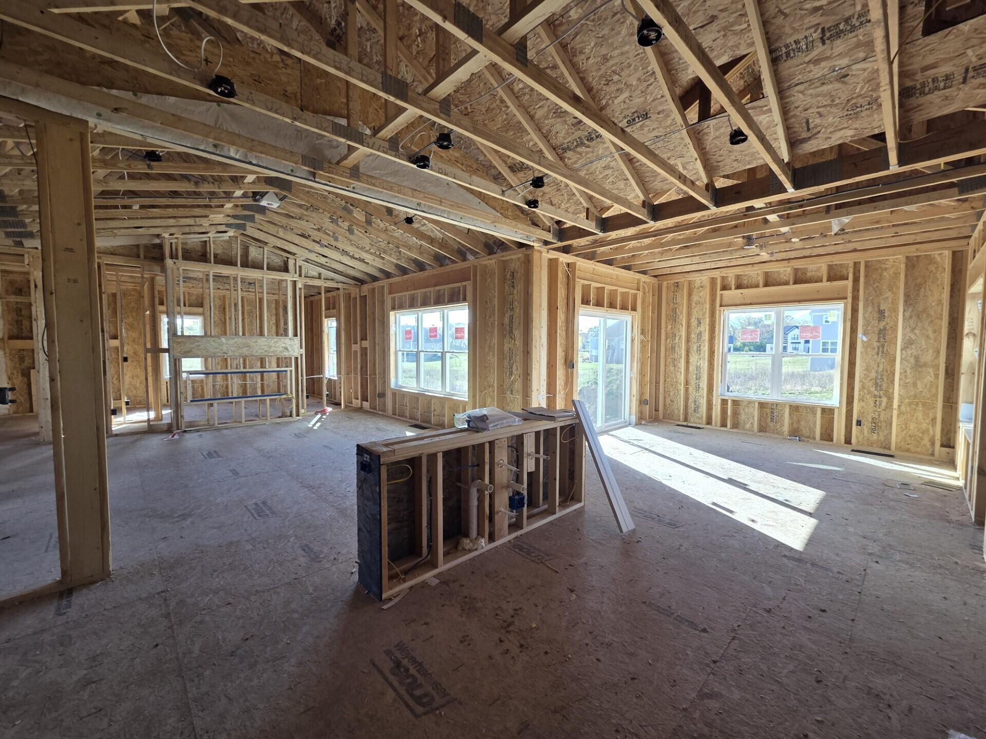 N118W14935 Mistletoe Road Germantown, WI 53022 - Photo 6 of 7 Vaulted Ceiling in Great Room!