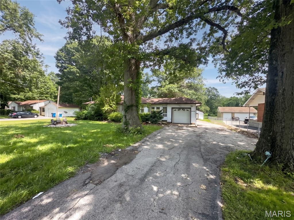 11424 Larimore Road St. Louis, MO 63138 - Photo 13 of 15