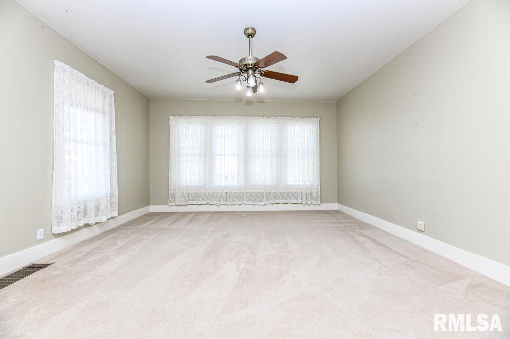 2384 Eureka Road Washington, IL 61571 - Photo 12 of 25